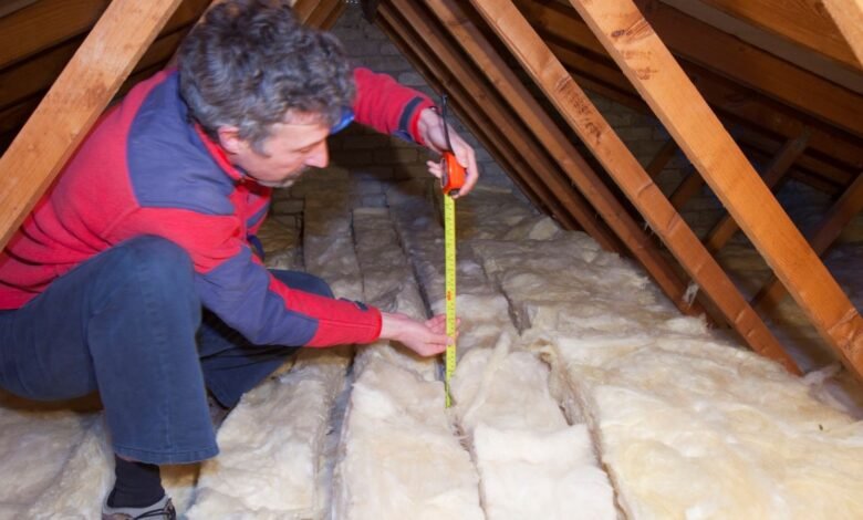 how thick should loft insulation be