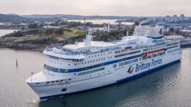 roscoff to plymouth ferry